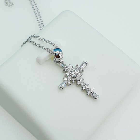 "925 Sterling Silver Cubic Zircon Necklace, UU1P7A7003 - Picture 6 of 9
